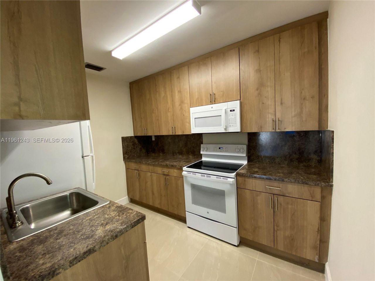 1158 SW 11th Ave , Unit 1160, Miami, FL 33129 Photo