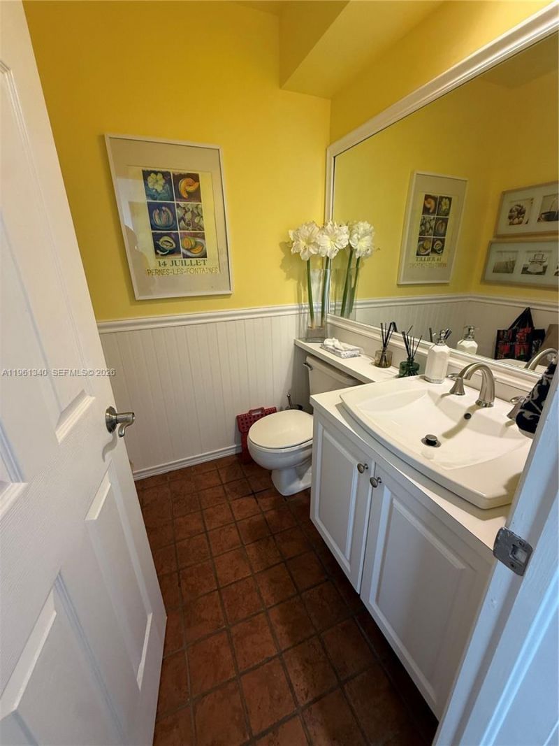 232 Waterside Dr , Hypoluxo, FL 33462 Photo