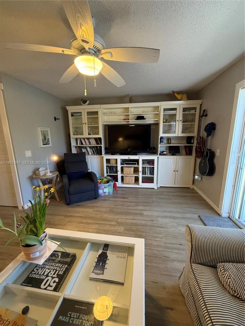 232 Waterside Dr , Hypoluxo, FL 33462 Photo