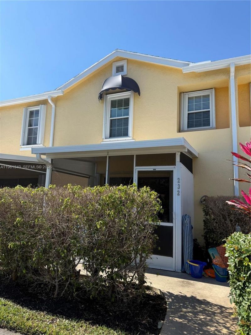 232 Waterside Dr , Hypoluxo, FL 33462 Photo