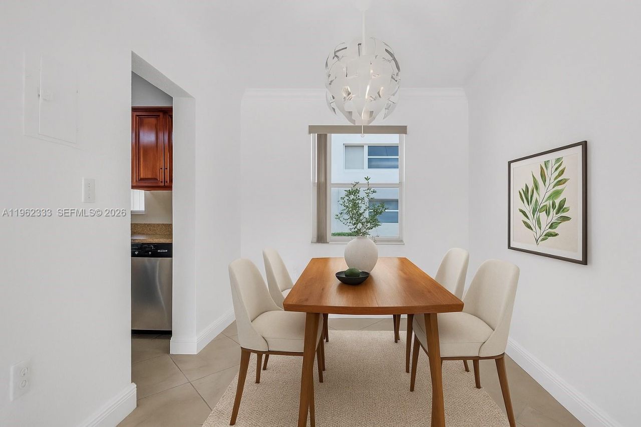 8601 SW 94th St , Unit 104W, Miami, FL 33156 Photo