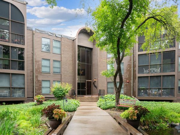 8441 Irwin Road, Unit 110, Bloomington, MN 55437