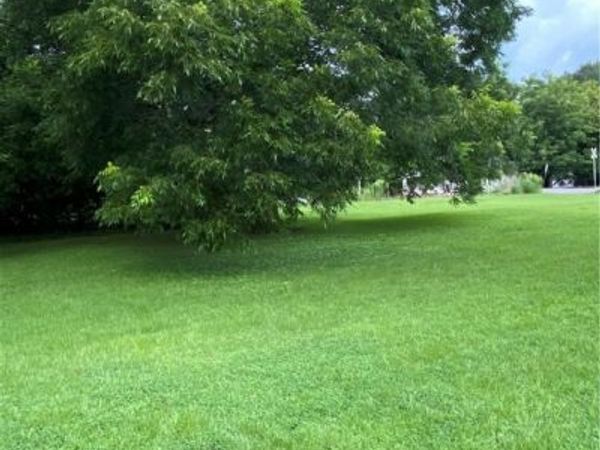 N BROAD Street, Oxford, NC 27565