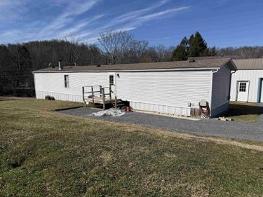 106 Levels Road, Fairmont, WV 26554
