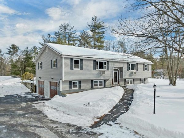 1102 Mammoth Road, Unit A & B, Pelham, NH 03076