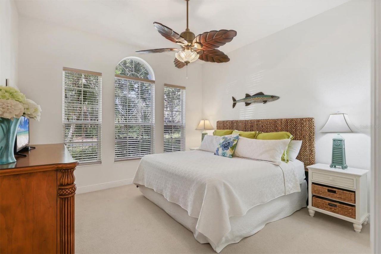 8135 Abingdon Court, University Park, FL 34201 Photo