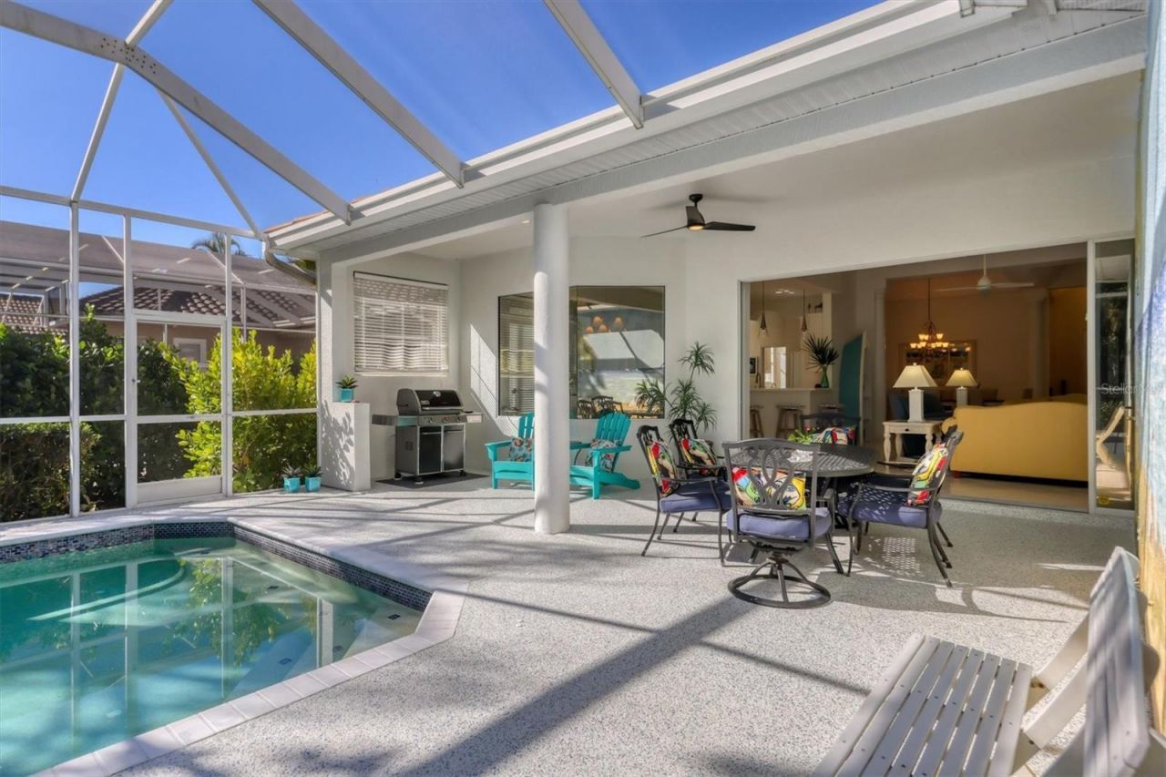 8135 Abingdon Court, University Park, FL 34201 Photo