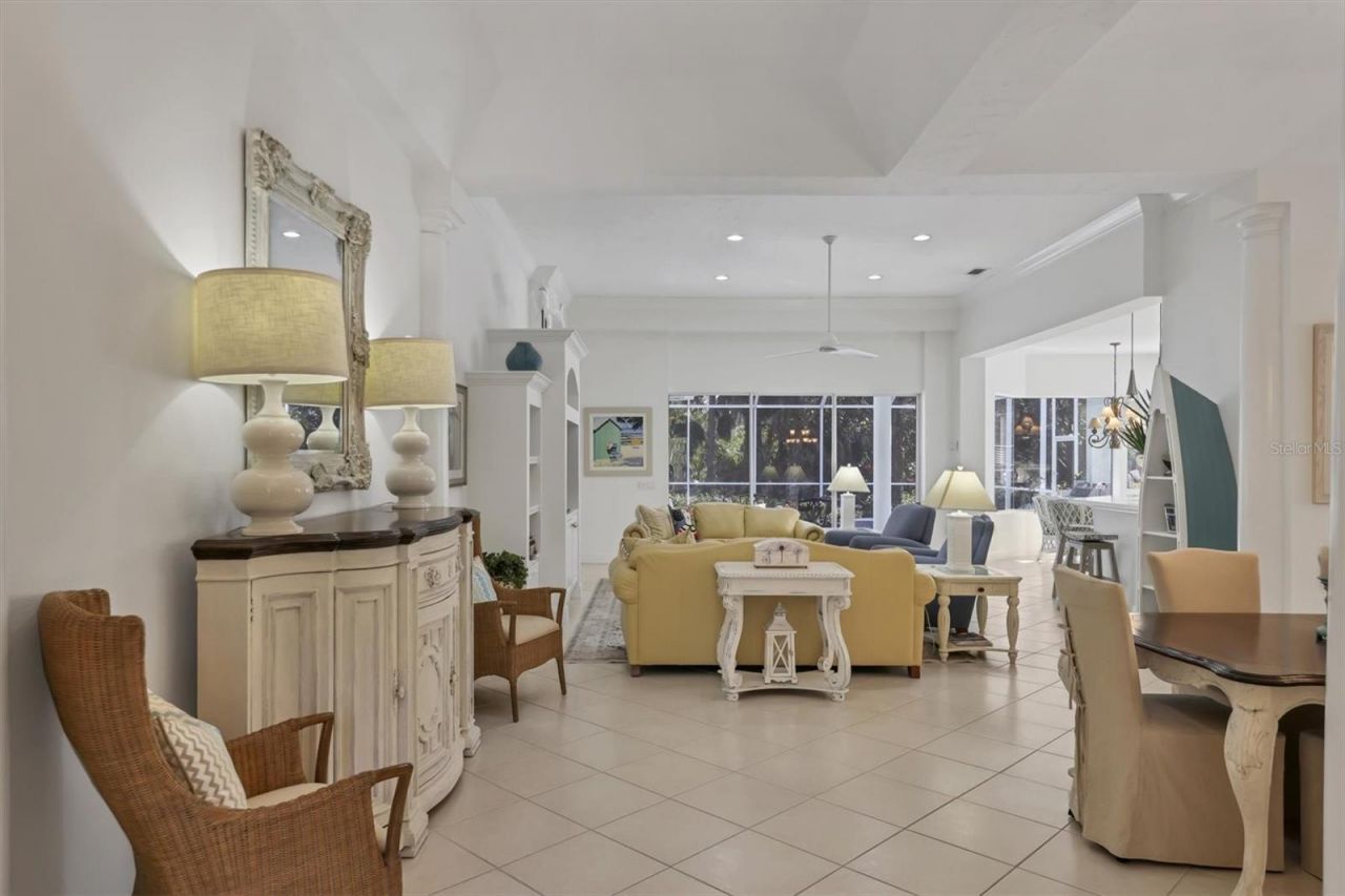 8135 Abingdon Court, University Park, FL 34201 Photo