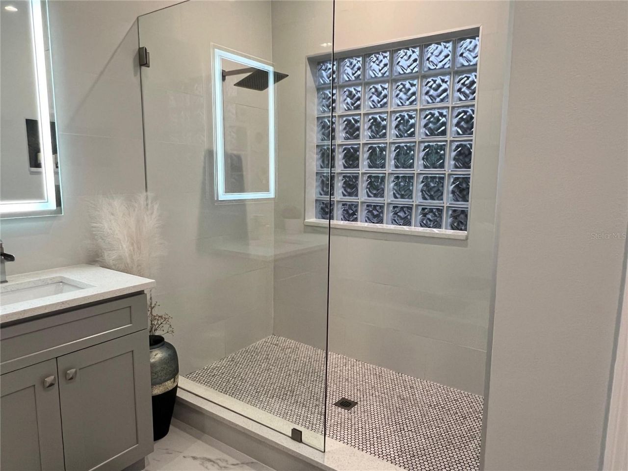 965 Pine Hill Boulevard, Geneva, FL 32732 Photo