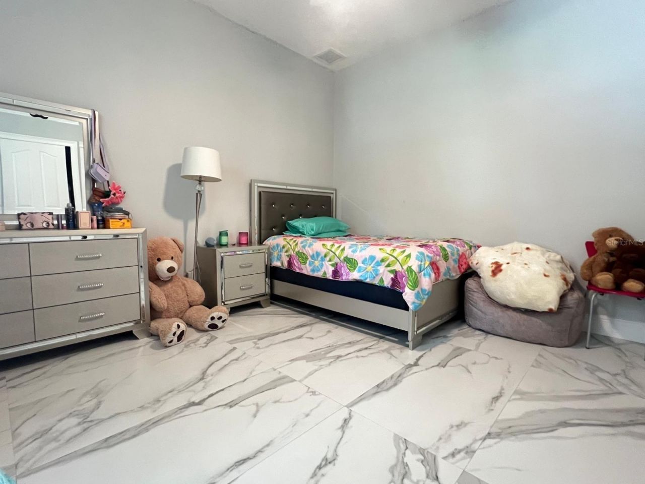 965 Pine Hill Boulevard, Geneva, FL 32732 Photo