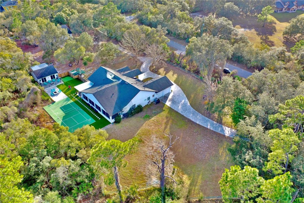 965 Pine Hill Boulevard, Geneva, FL 32732 Photo