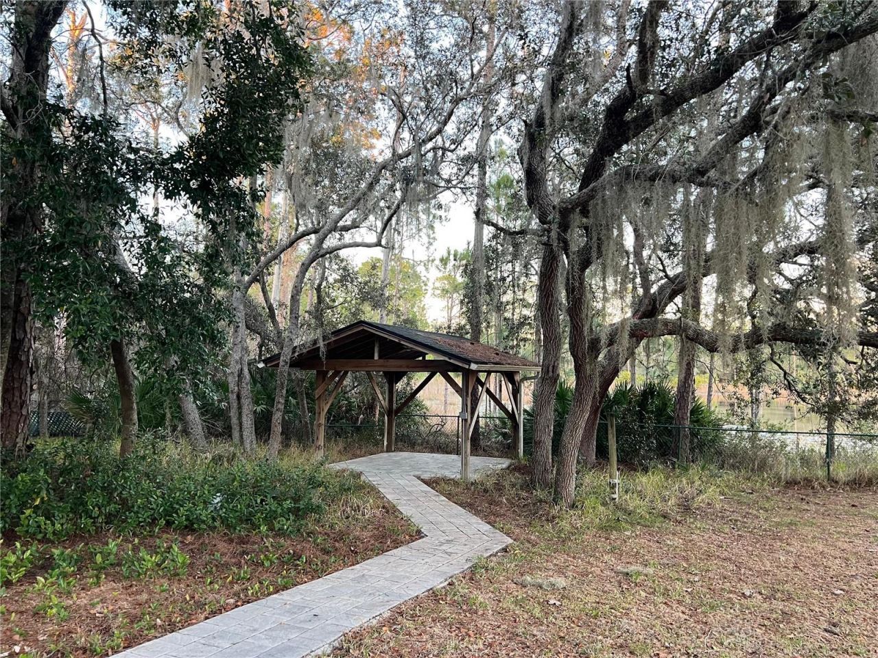965 Pine Hill Boulevard, Geneva, FL 32732 Photo