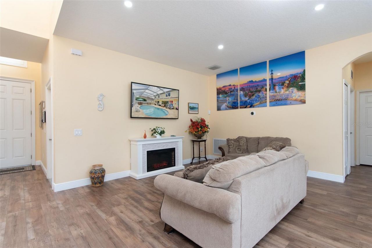 21511 Wilderness Lake Boulevard, Land O Lakes, FL 34637 Photo