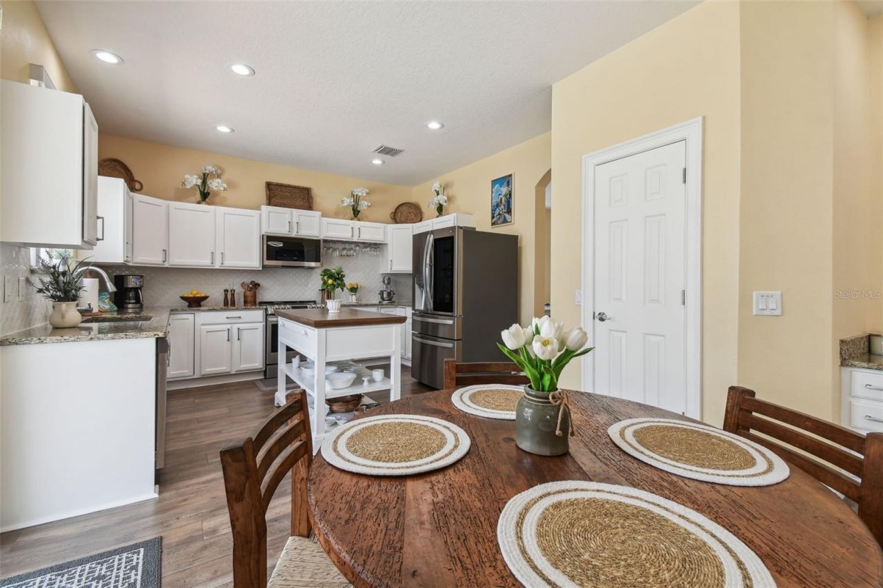 21511 Wilderness Lake Boulevard, Land O Lakes, FL 34637 Photo