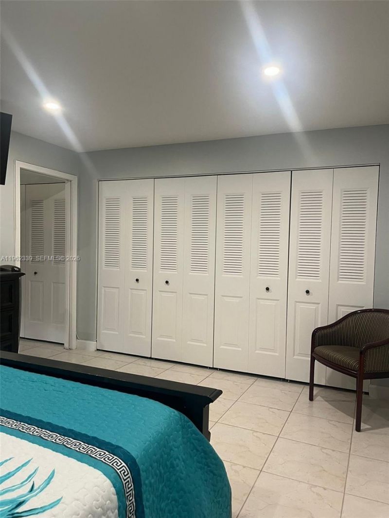 35 Camden, Unit B, West Palm Beach, FL 33417 Photo