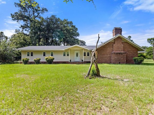 653 Seth Turner Road, Albertson, NC 28508