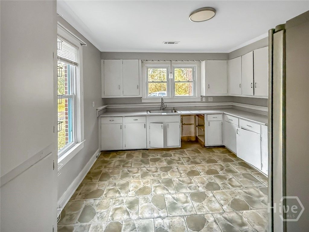 154 Old House Road Photo 10