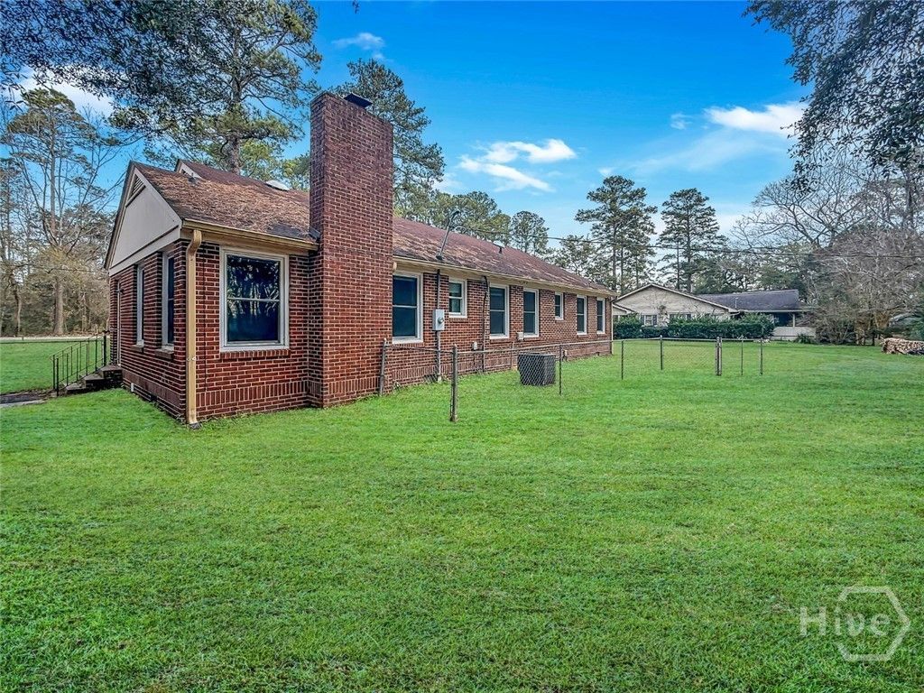 154 Old House Road Photo 5