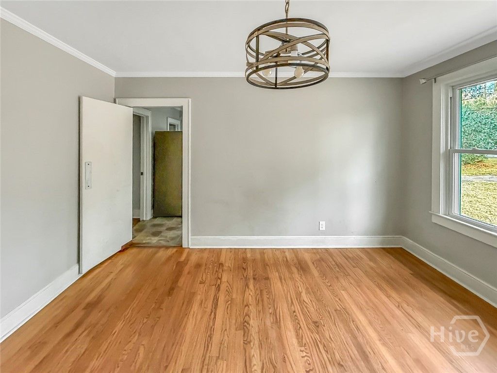 154 Old House Road Photo 9