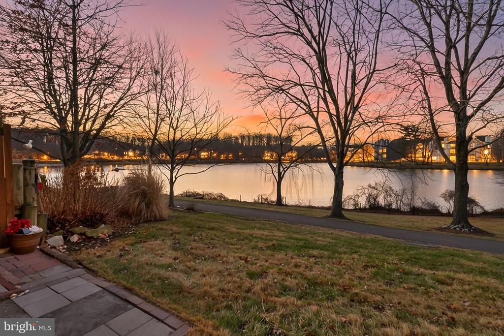 2938 Bridgehampton Court, Falls Church, VA 22042 Main Photo