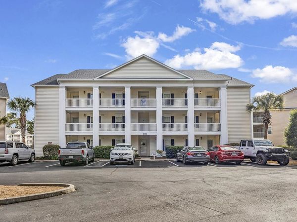 627 Woodmoor Dr., Unit 303, Murrells Inlet, SC 29576
