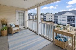 627 Woodmoor Dr. photo 4