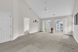 627 Woodmoor Dr. photo 4