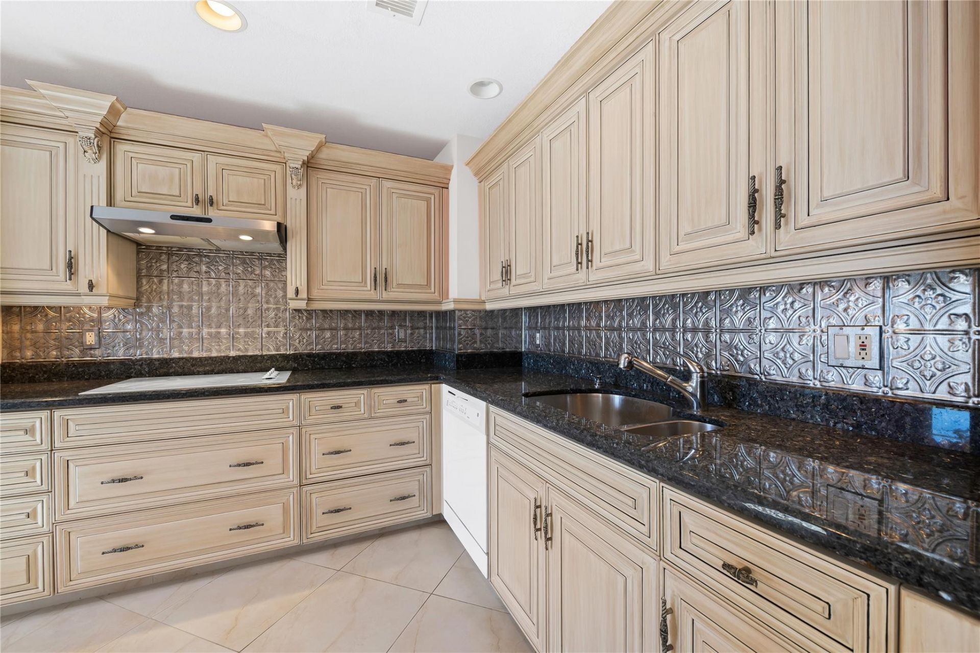 17031 Boca Club Boulevard, Unit 085A, Boca Raton, FL 33487 Photo