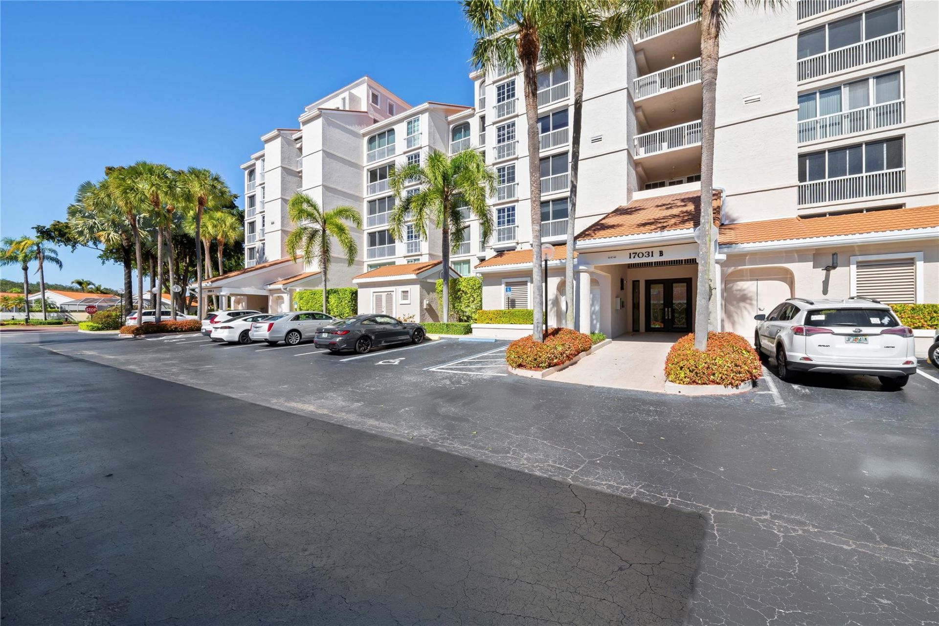 17031 Boca Club Boulevard, Unit 085A, Boca Raton, FL 33487 Photo