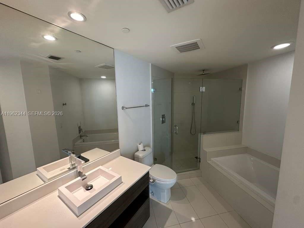 1100 S Miami Ave, Unit 2401, Miami, FL 33130 Photo