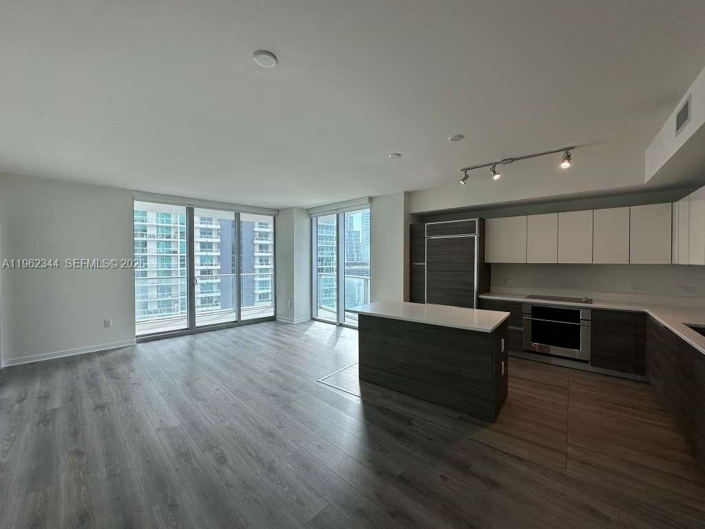 1100 S Miami Ave, Unit 2401, Miami, FL 33130 Photo