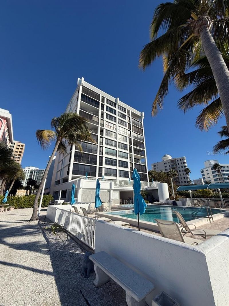 11 Sunset Drive, Unit 105, Sarasota, FL 34236 Photo