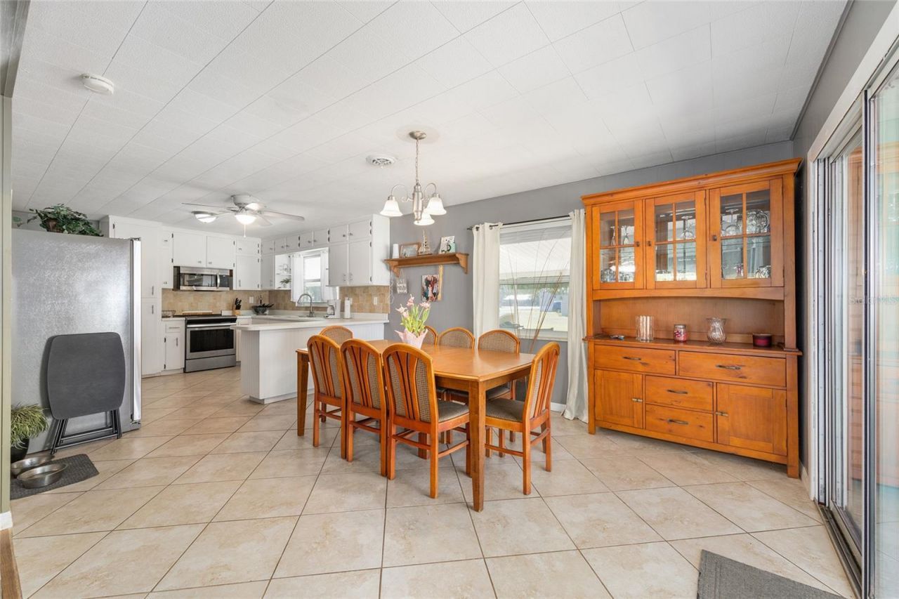 3010 NE 98th Lane, Anthony, FL 32617 Photo