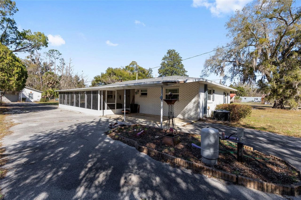 3010 NE 98th Lane, Anthony, FL 32617 Photo