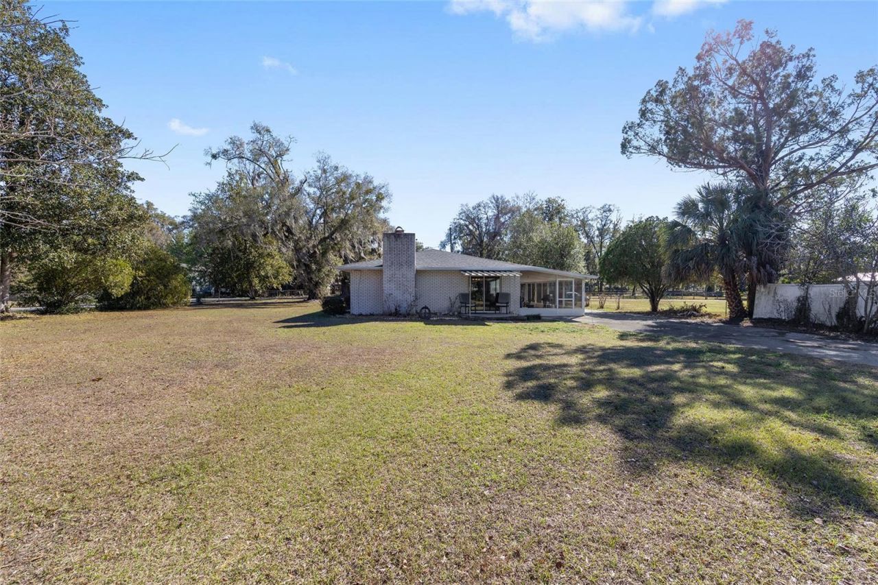3010 NE 98th Lane, Anthony, FL 32617 Photo