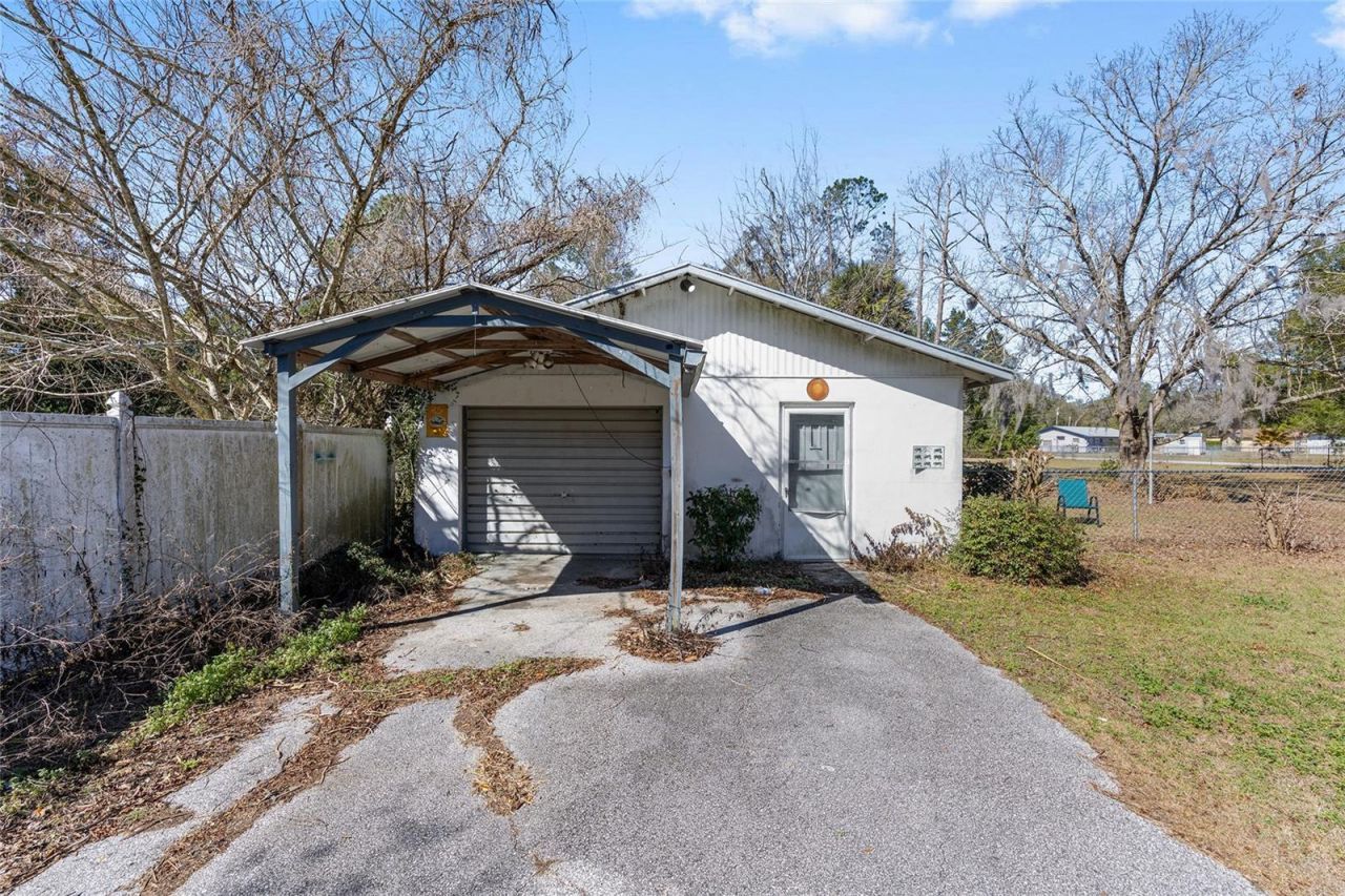 3010 NE 98th Lane, Anthony, FL 32617 Photo
