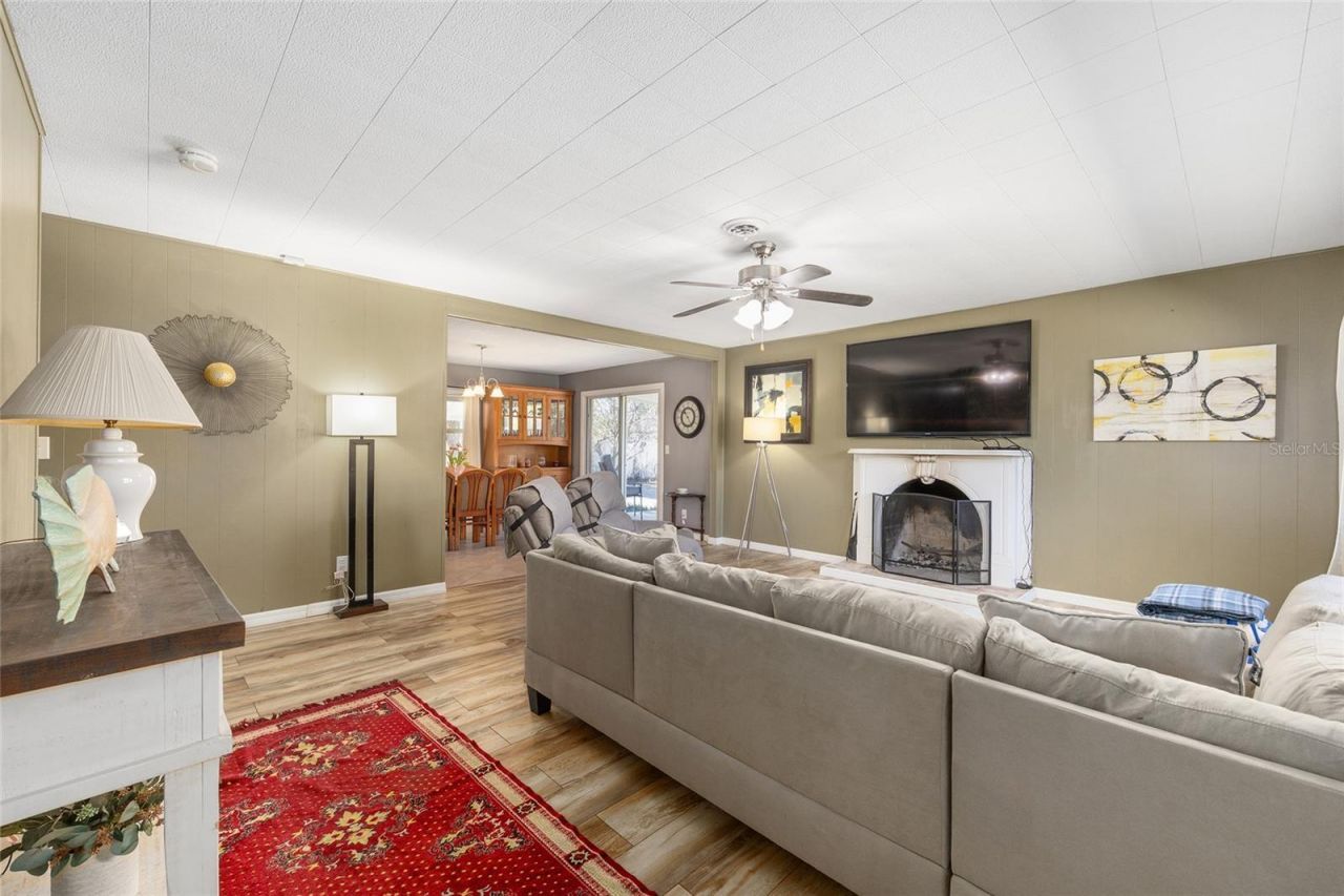 3010 NE 98th Lane, Anthony, FL 32617 Photo