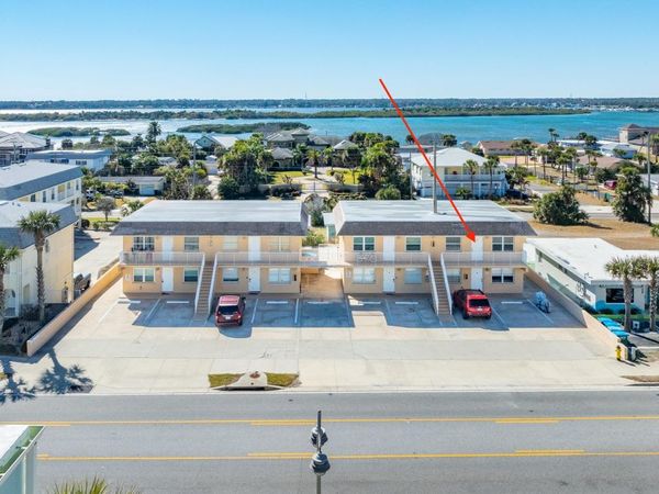 3724 S Atlantic Avenue, Unit 8, Daytona Beach Shores, FL 32118