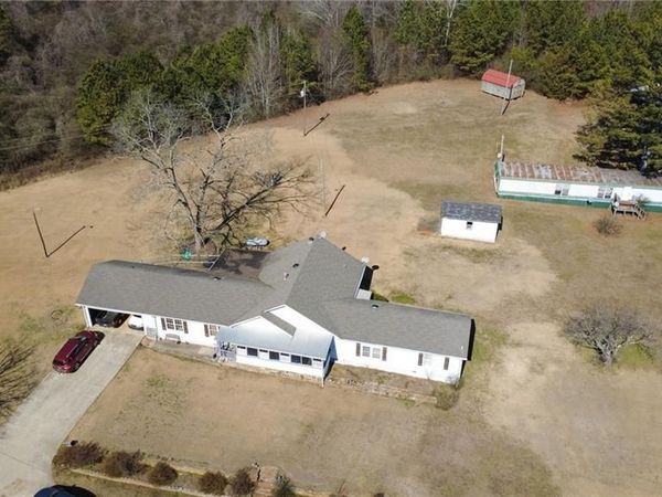 820 Ledbetter Road W, Villa Rica, GA 30180