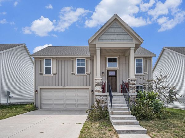 3814 Blazing Star Street SE, Kentwood, MI 49512