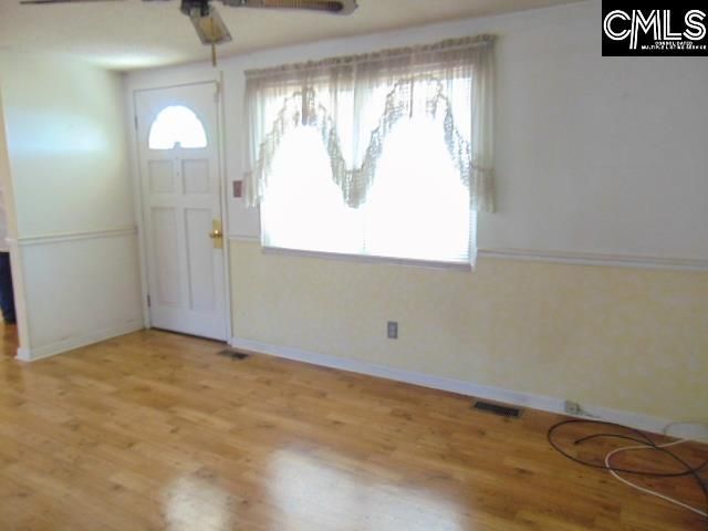 2291 Ninety Six Road Photo 6