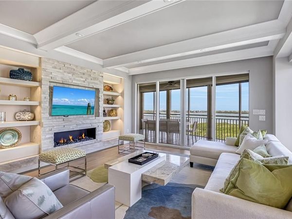 4801 Bonita Bay BLVD, Unit 1004, BONITA SPRINGS, FL 34134