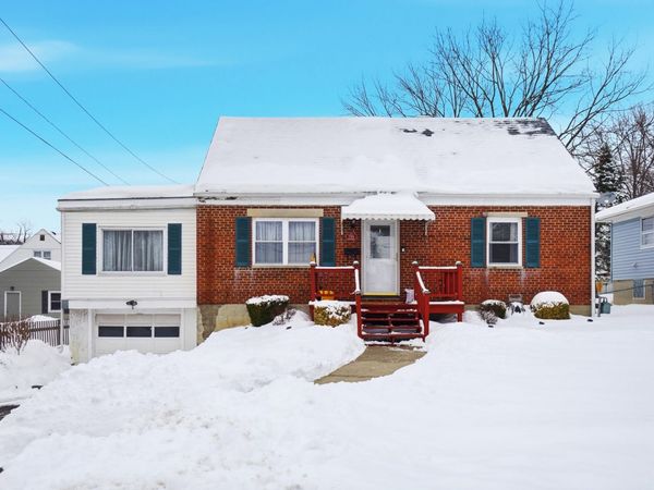 720 W Harding Road, Springfield, OH 45504