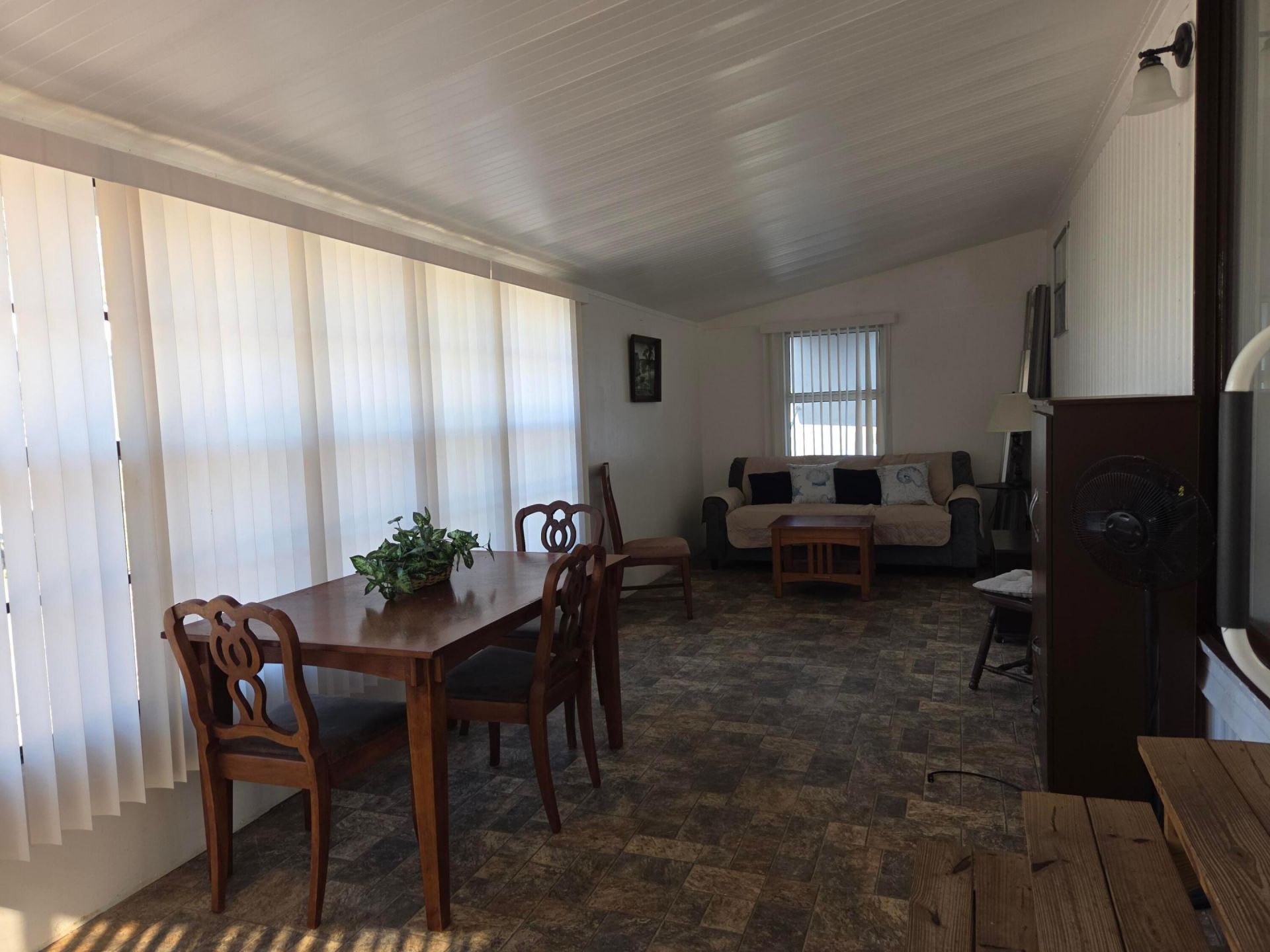 8121 SE Skylark Avenue, Hobe Sound, FL 33455 Photo