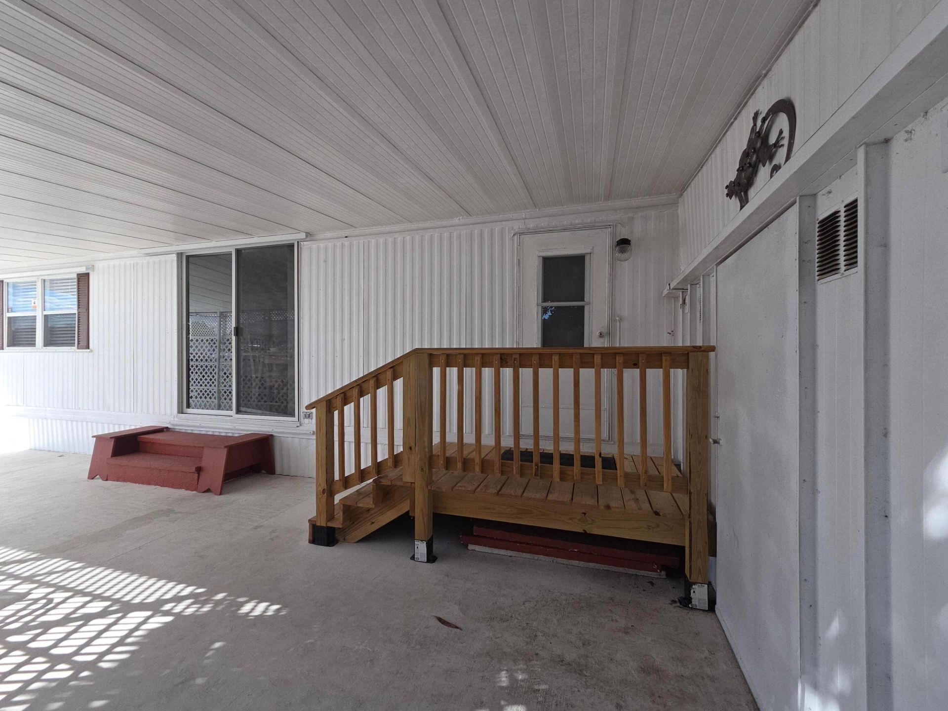 8121 SE Skylark Avenue, Hobe Sound, FL 33455 Photo