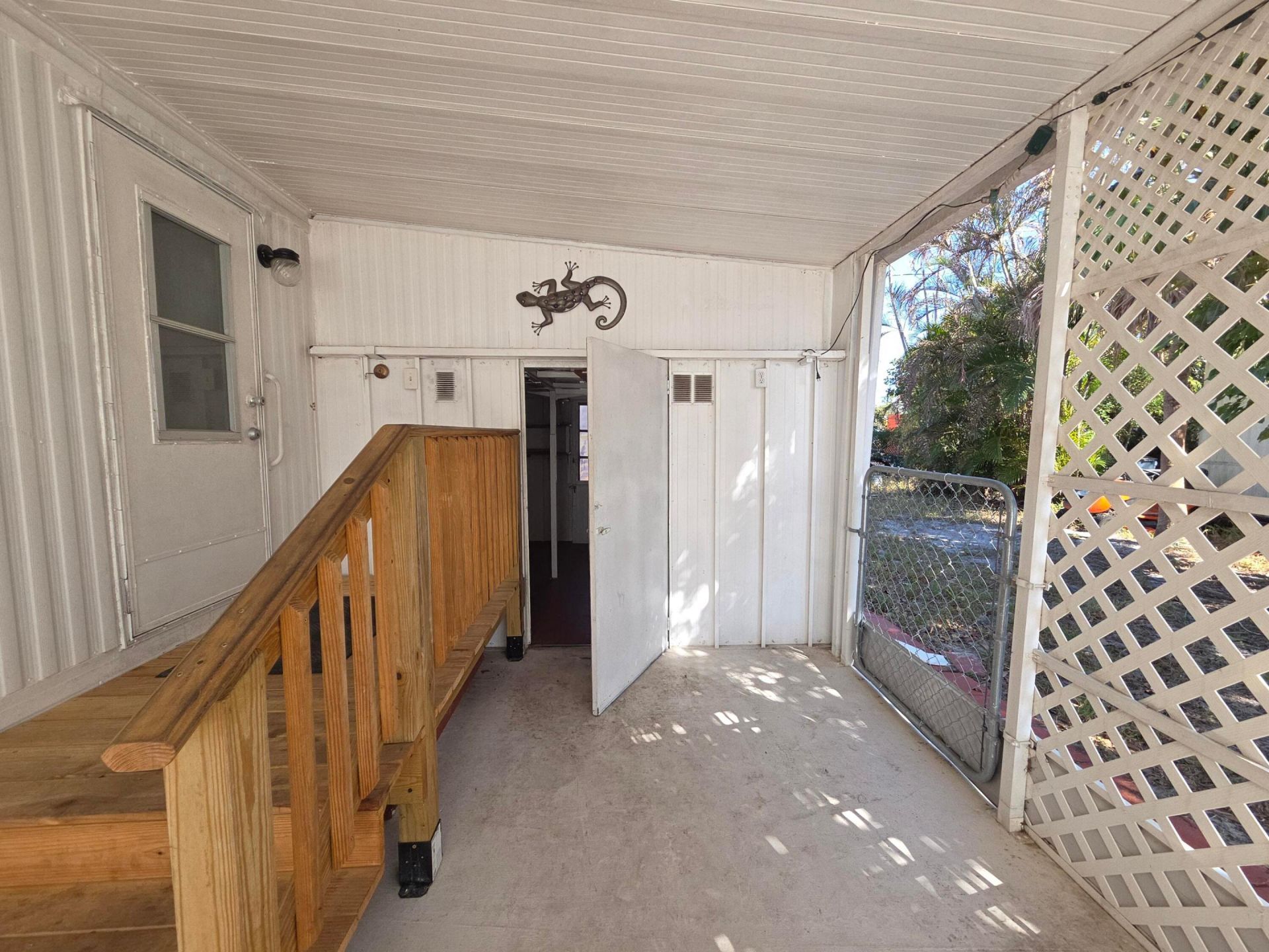 8121 SE Skylark Avenue, Hobe Sound, FL 33455 Photo