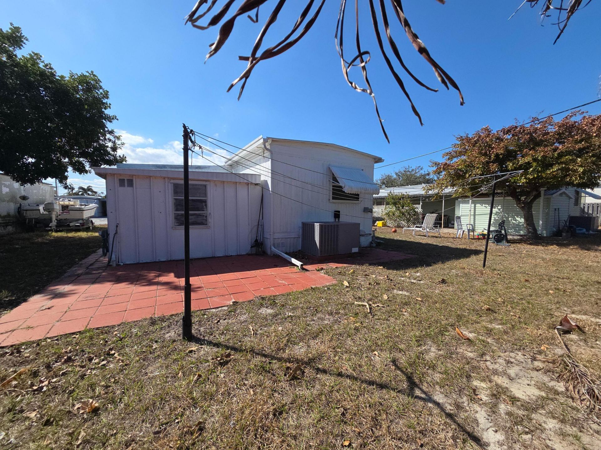 8121 SE Skylark Avenue, Hobe Sound, FL 33455 Photo