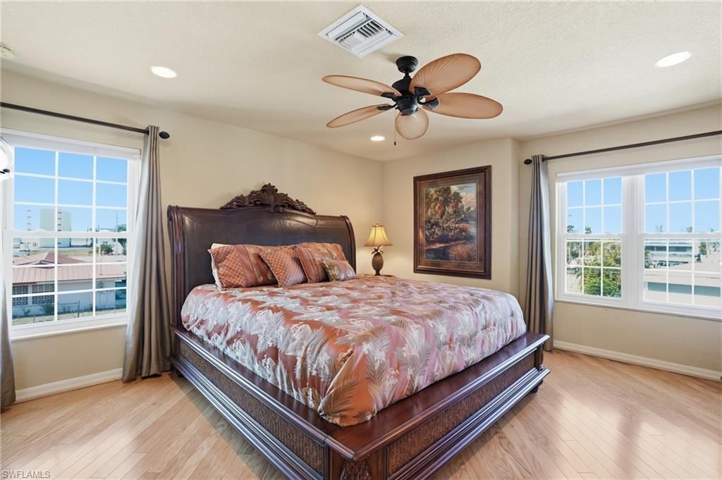 132 Egret St, Fort Myers Beach, FL 33931 Photo