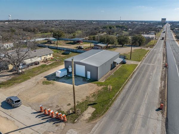 1108 N Breckenridge Avenue , Breckenridge, TX 76424