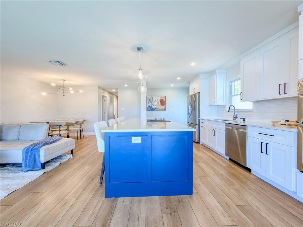 1910 Gulf Shore Blvd N, Unit 312, Naples, FL 34102 Photo